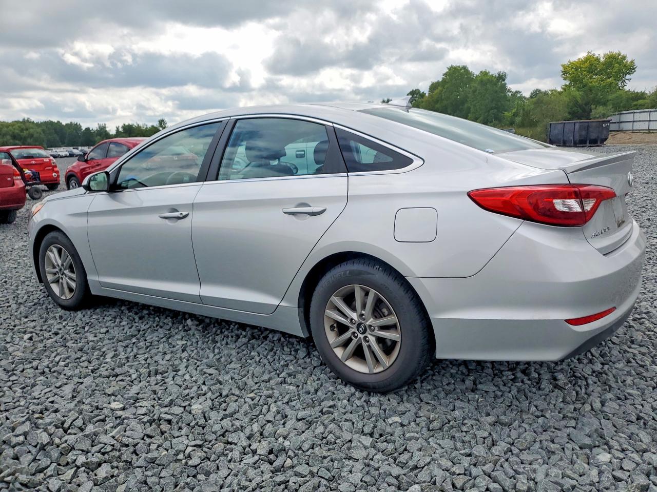 2015 HYUNDAI SONATA SE — снимка 2