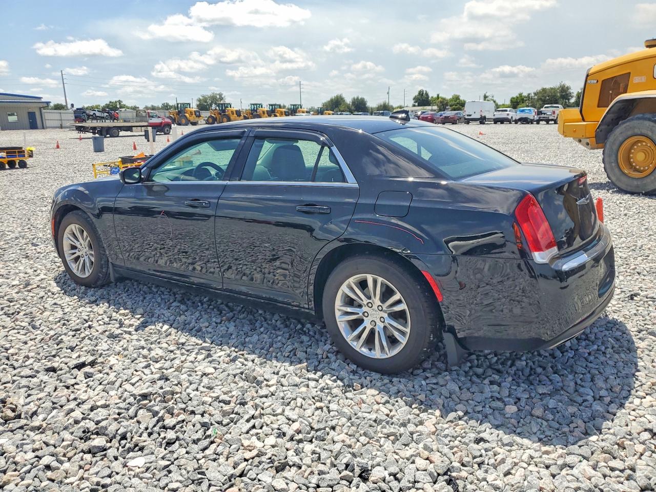 2021 CHRYSLER 300 TOURING — снимка 2