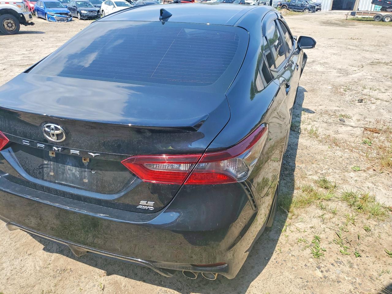 2021 TOYOTA CAMRY SE — снимка 3