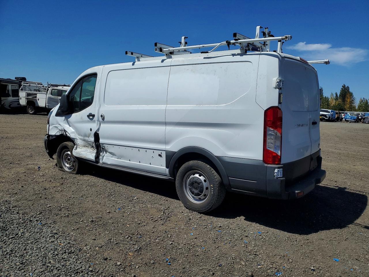 2017 FORD TRANSIT T-150 — снимка 2