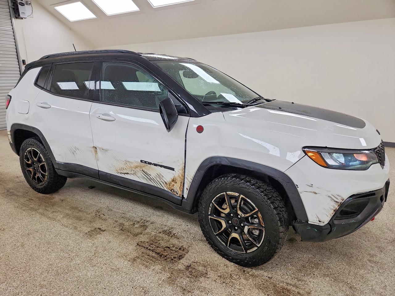 2026 JEEP COMPASS TRAILHAWK — снимка 4