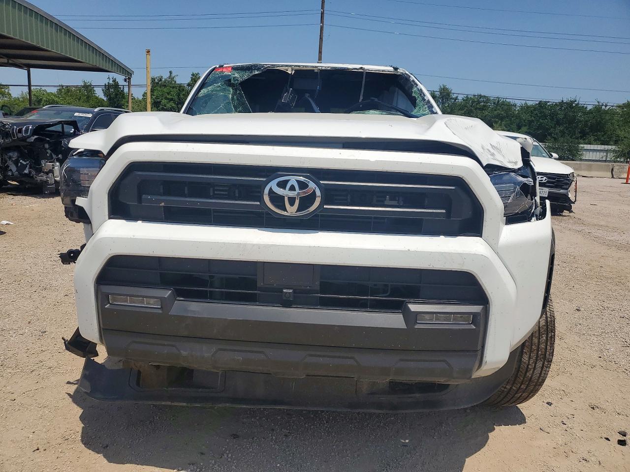 2026 TOYOTA 4RUNNER SR5 — снимка 5