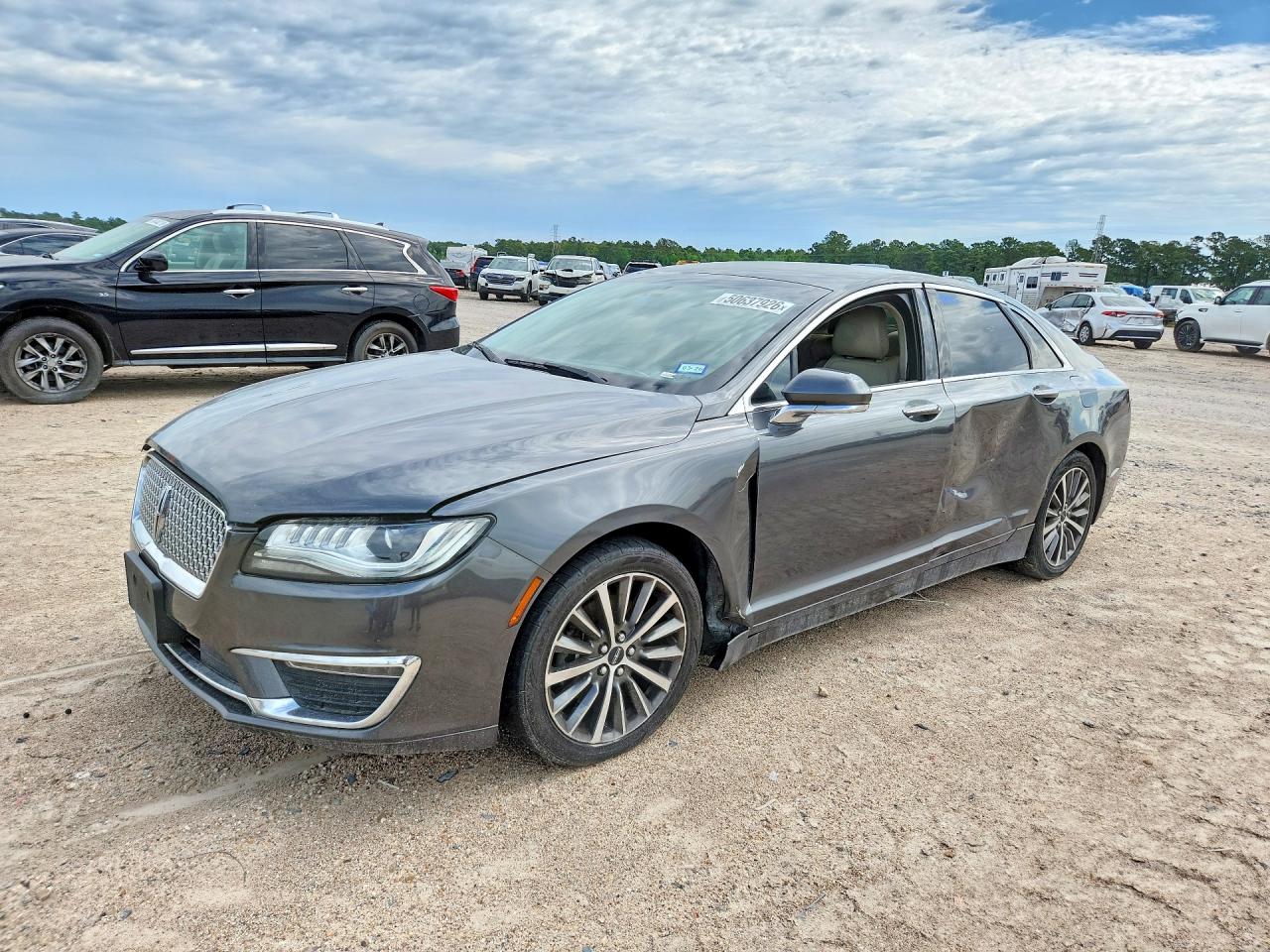 2017 LINCOLN MKZ PREMIERE