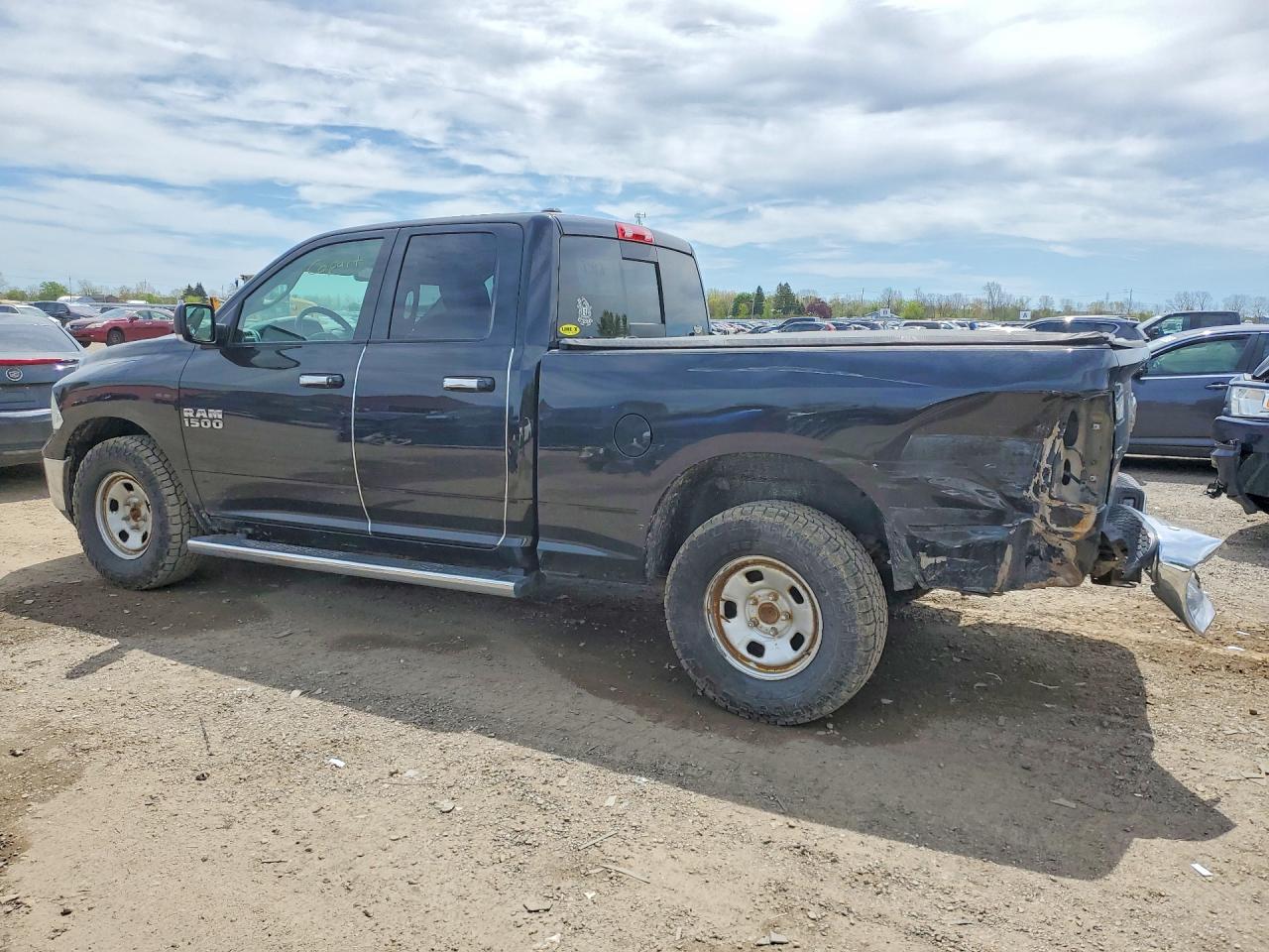 2016 RAM 1500 SLT — снимка 2