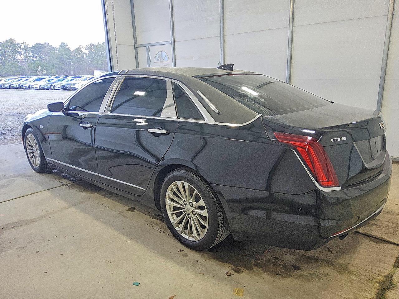 2017 CADILLAC CT6 — снимка 2