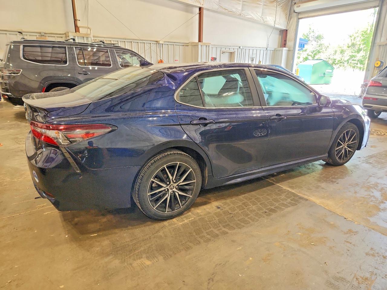 2021 TOYOTA CAMRY SE — снимка 3
