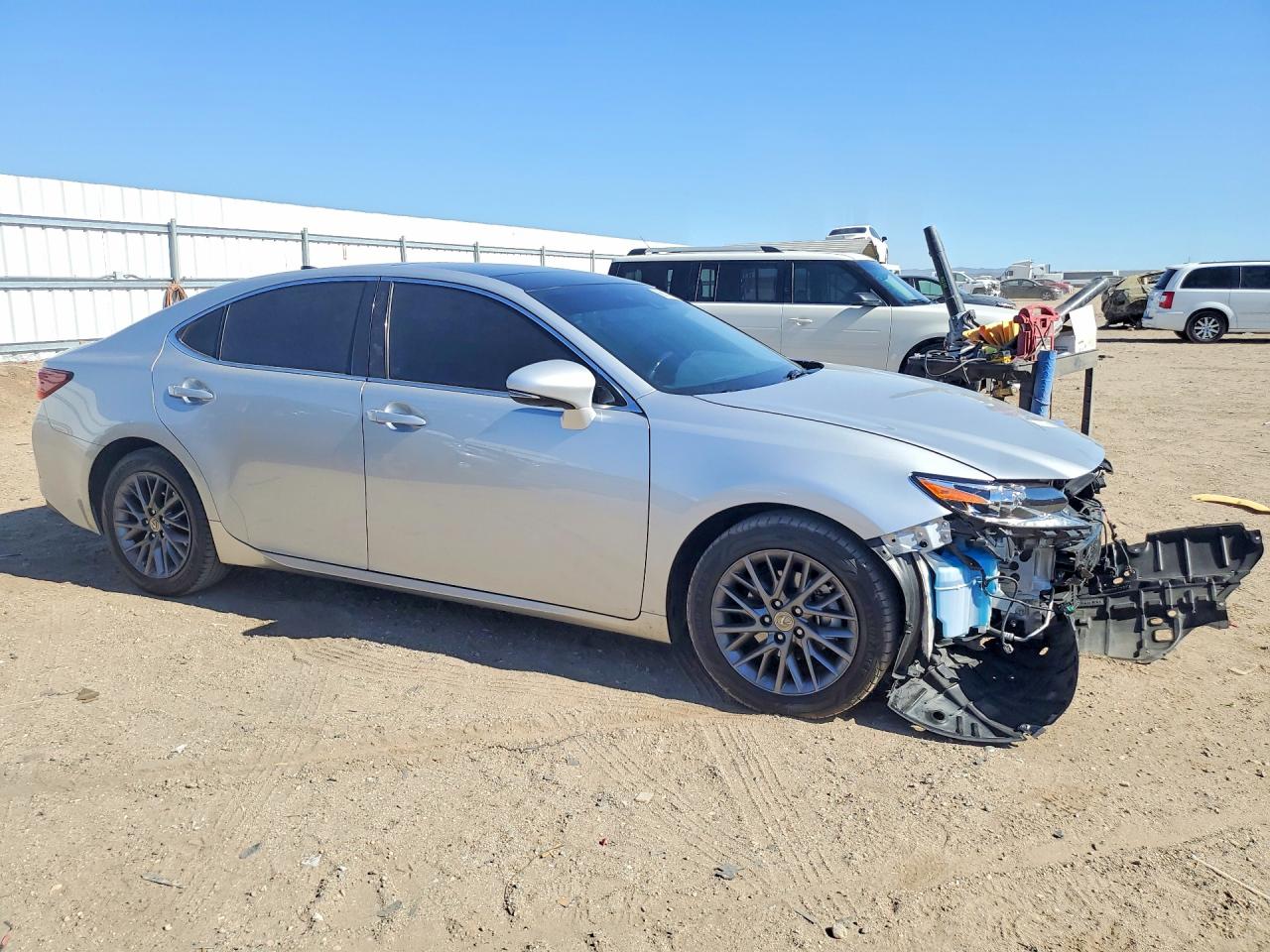 2018 LEXUS ES 350 — снимка 4