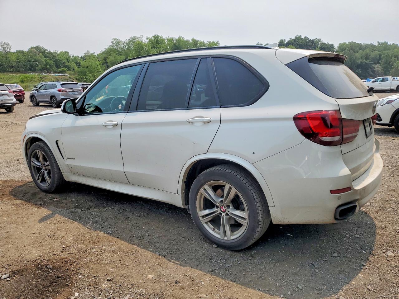 2015 BMW X5 XDRIVE50I — снимка 2