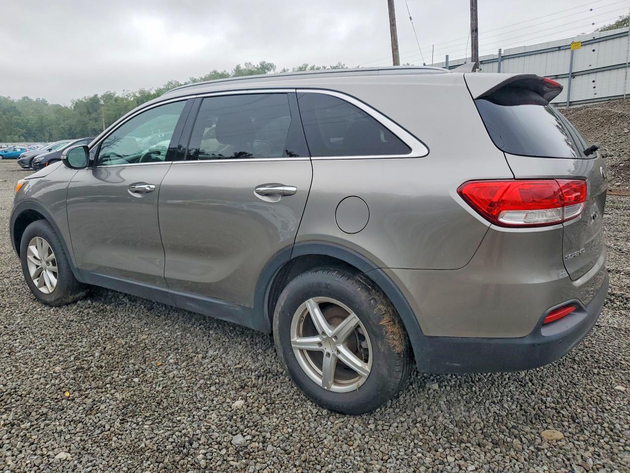2016 KIA SORENTO LX — снимка 2