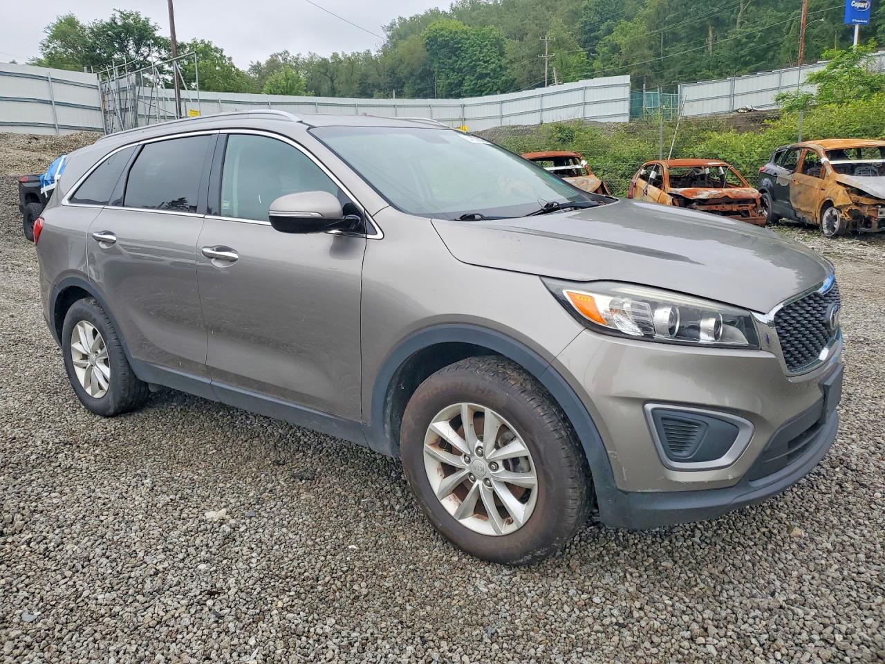 2016 KIA SORENTO LX — снимка 4