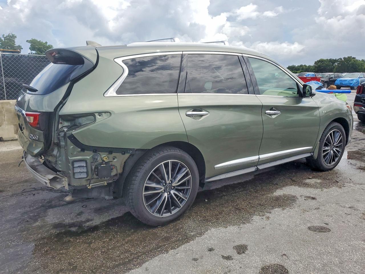 2017 INFINITI QX60 BASE — снимка 3