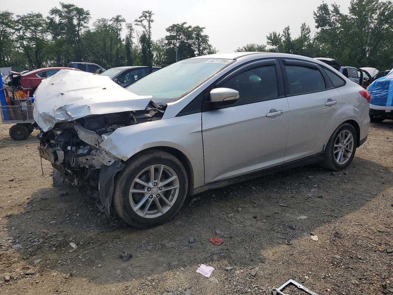 2015 FORD FOCUS SE