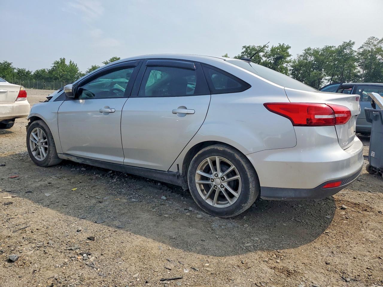 2015 FORD FOCUS SE — снимка 2