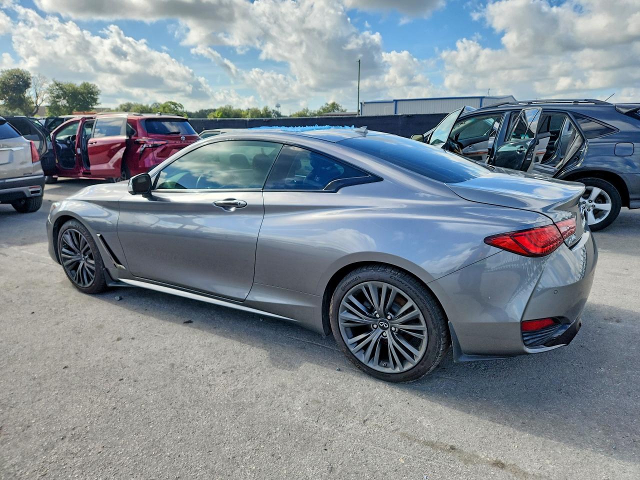 2020 INFINITI Q60 3.0T LUXE — снимка 2