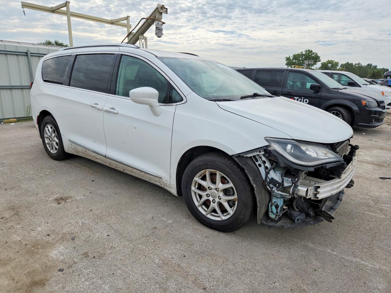 2020 CHRYSLER PACIFICA TOURING L — снимка 4