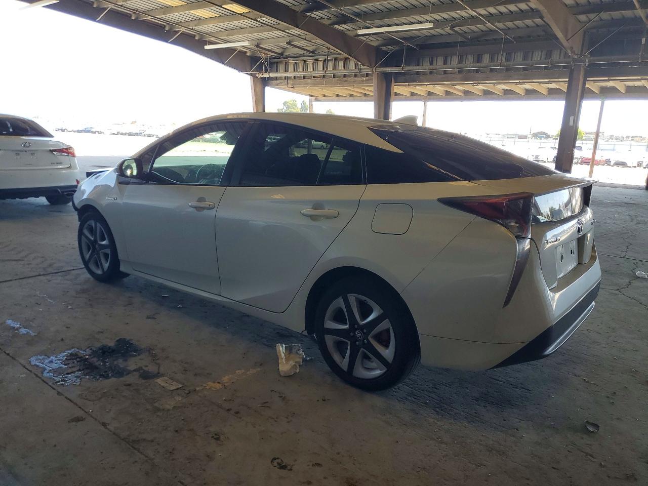 2016 TOYOTA PRIUS THREE TOURING — снимка 2