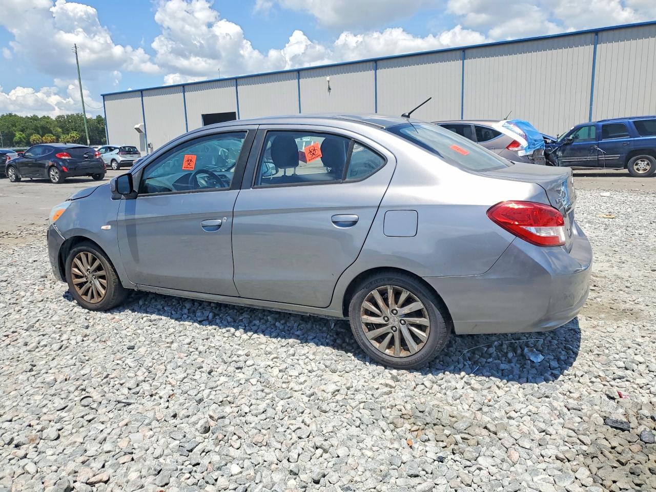 2018 MITSUBISHI MIRAGE G4 ES — снимка 2