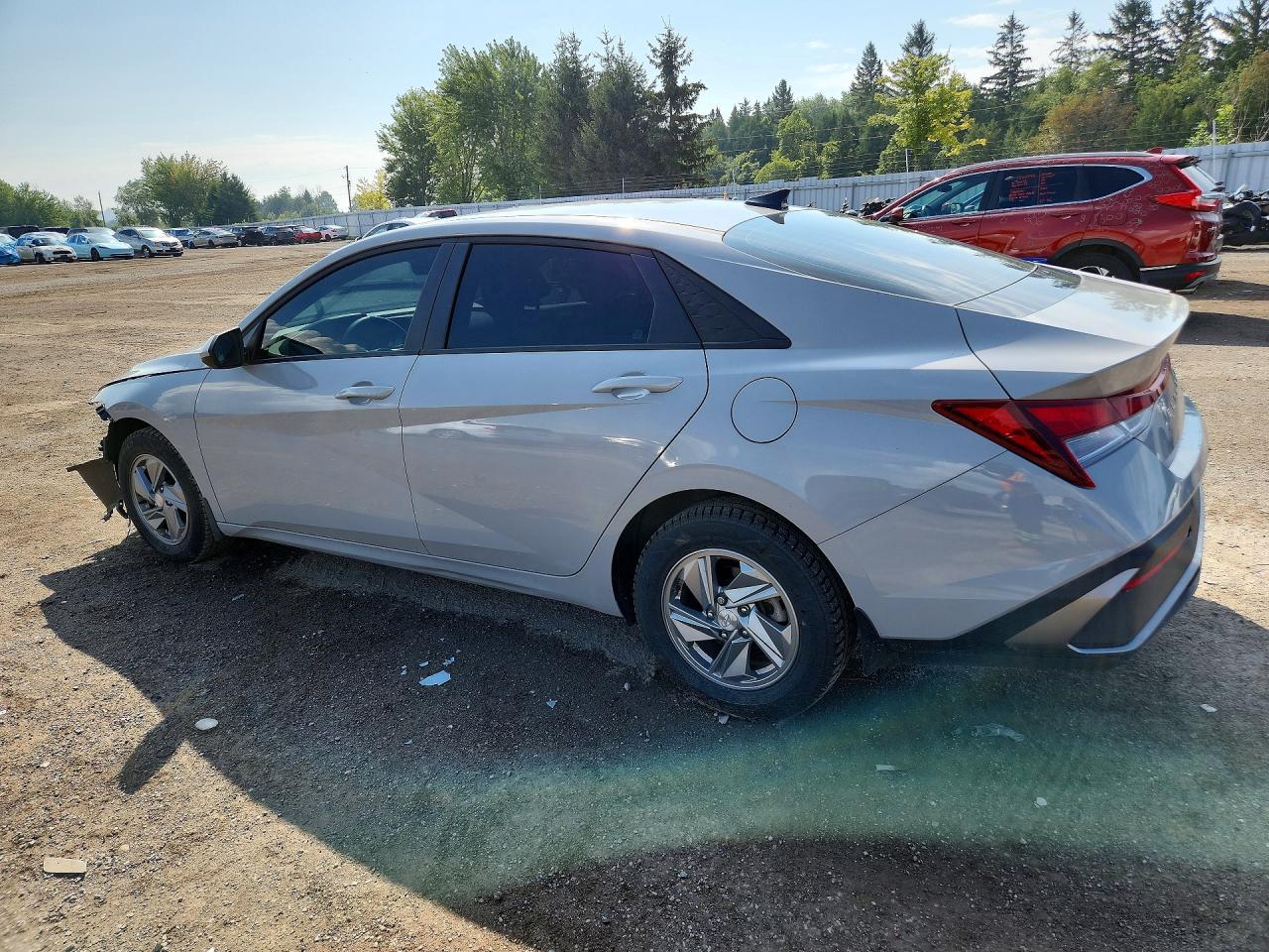 2025 HYUNDAI ELANTRA SEL SPORT — снимка 2