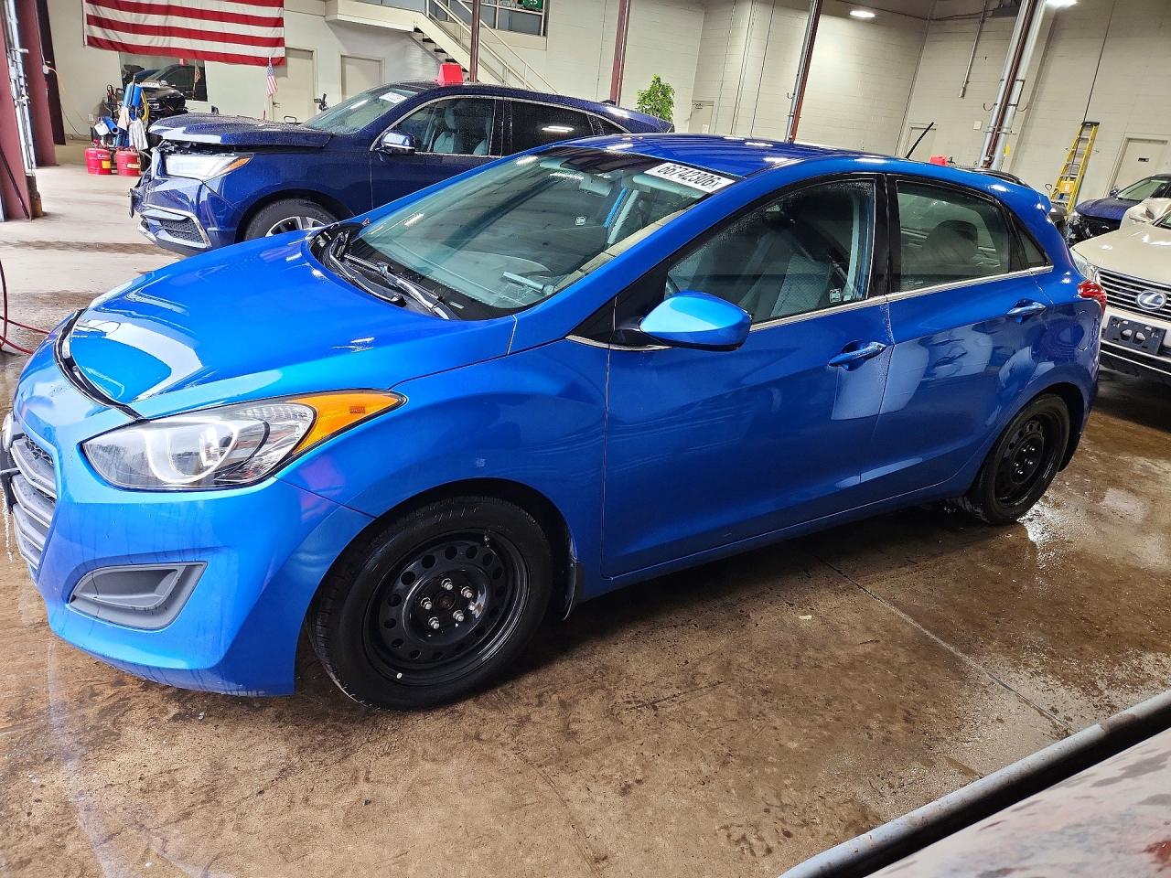 2017 HYUNDAI ELANTRA GT BASE