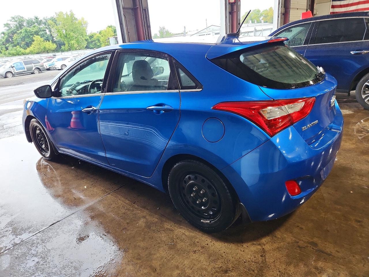 2017 HYUNDAI ELANTRA GT BASE — снимка 2