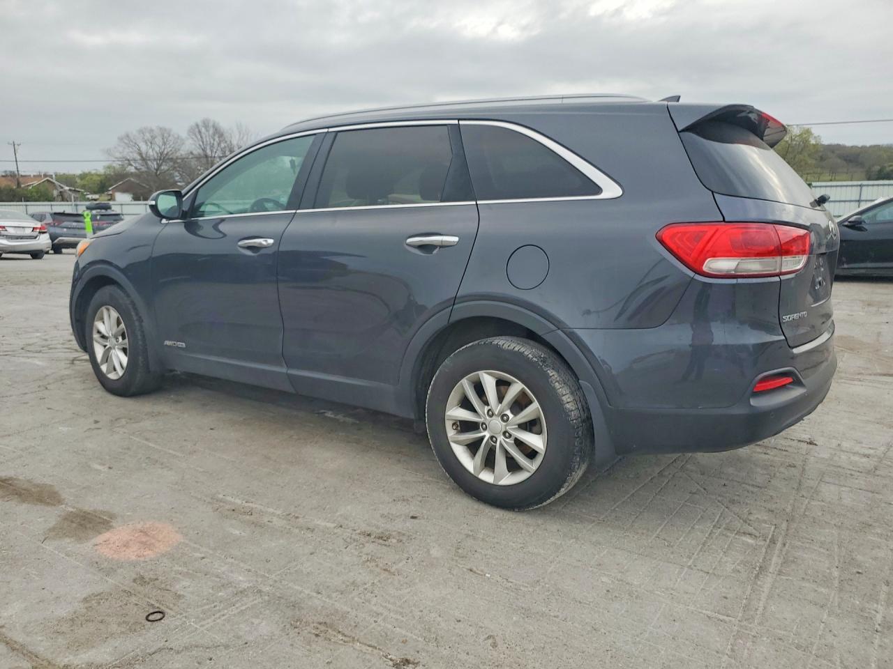 2017 KIA SORENTO LX V6 — снимка 2