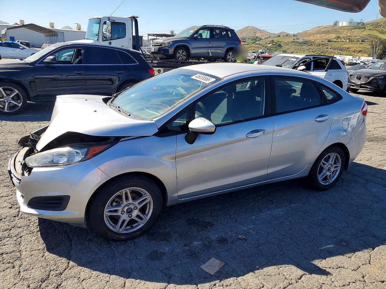 2017 FORD FIESTA SE