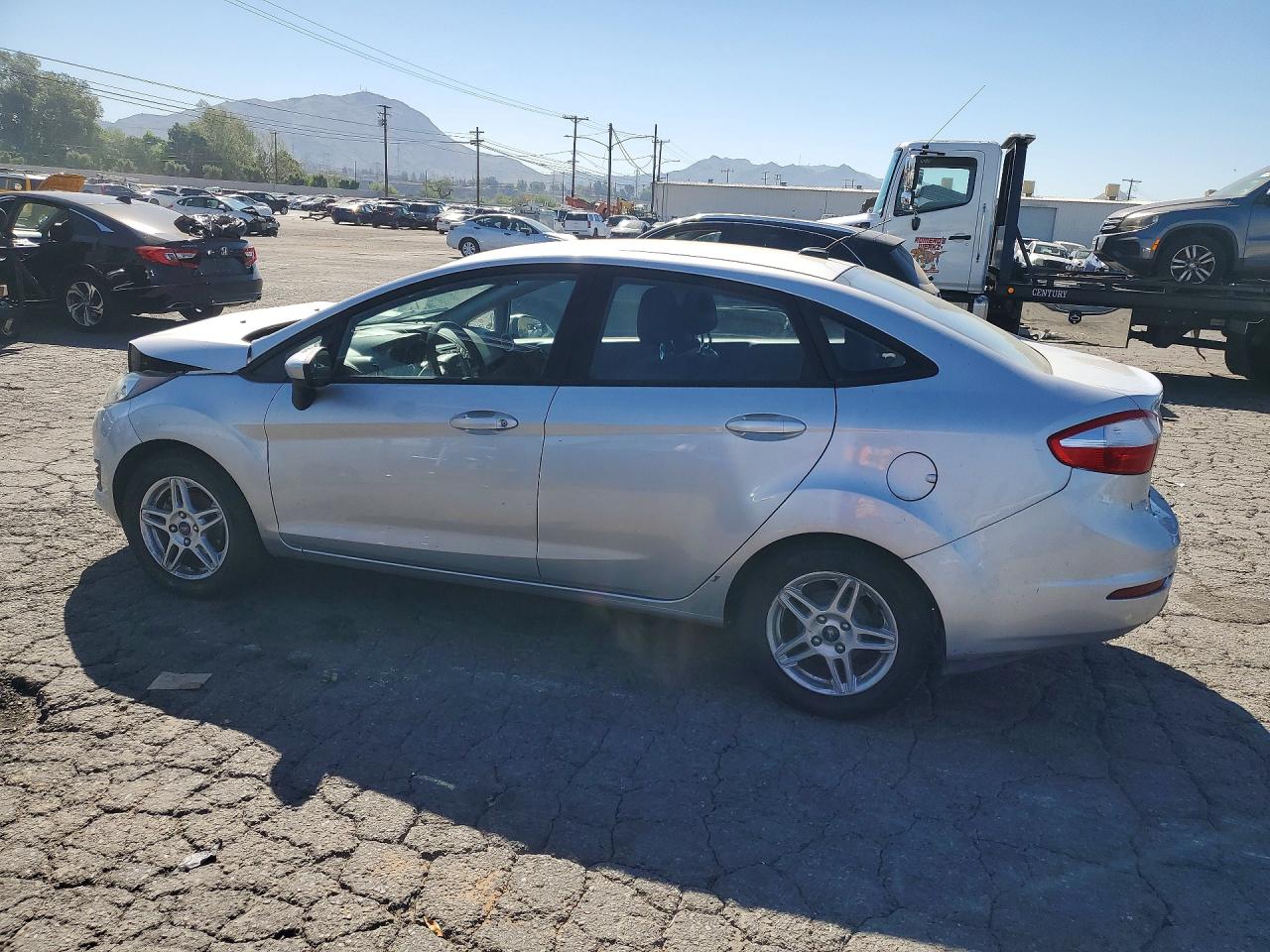 2017 FORD FIESTA SE — снимка 2