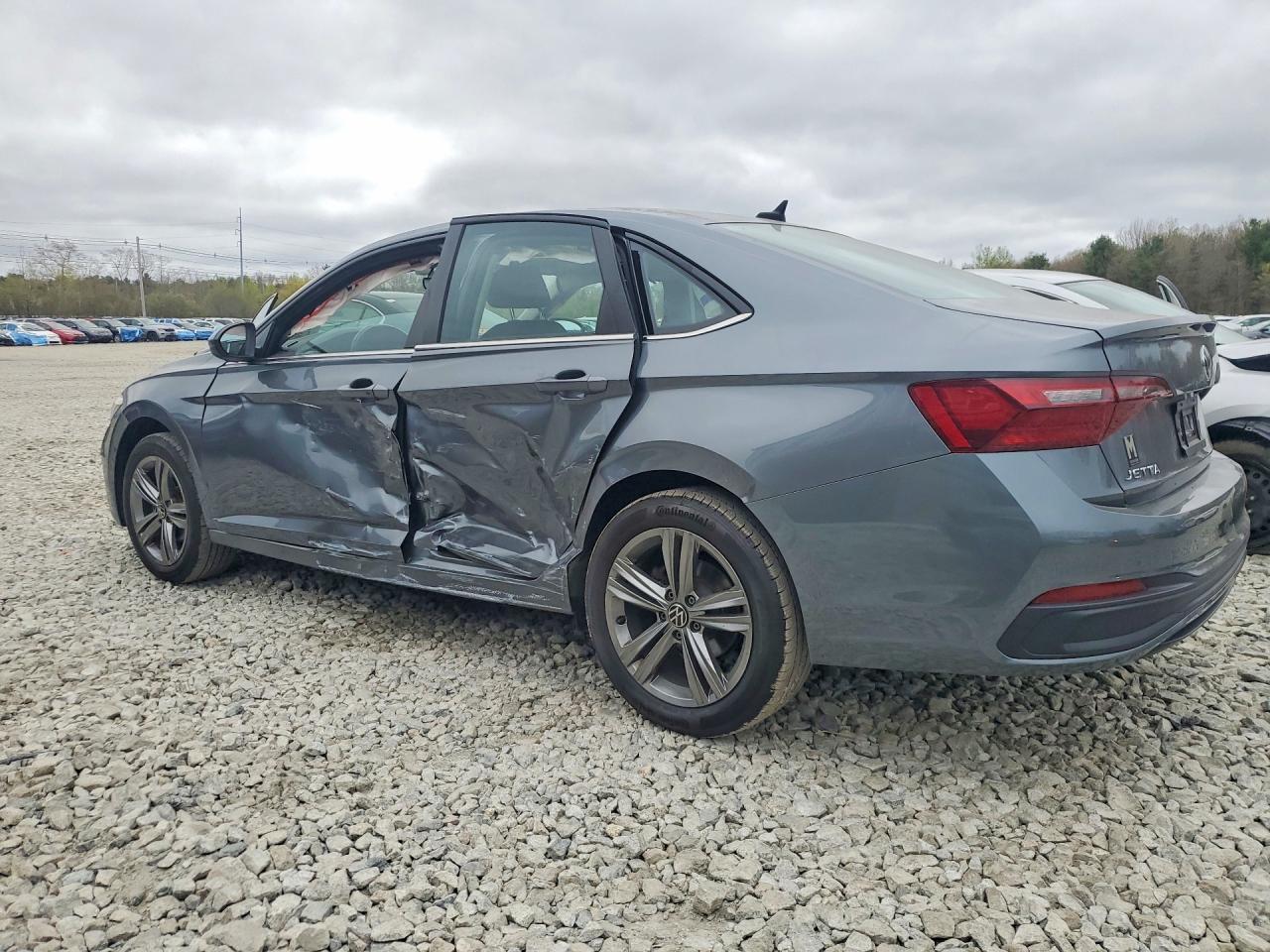2022 VOLKSWAGEN JETTA SE — снимка 2