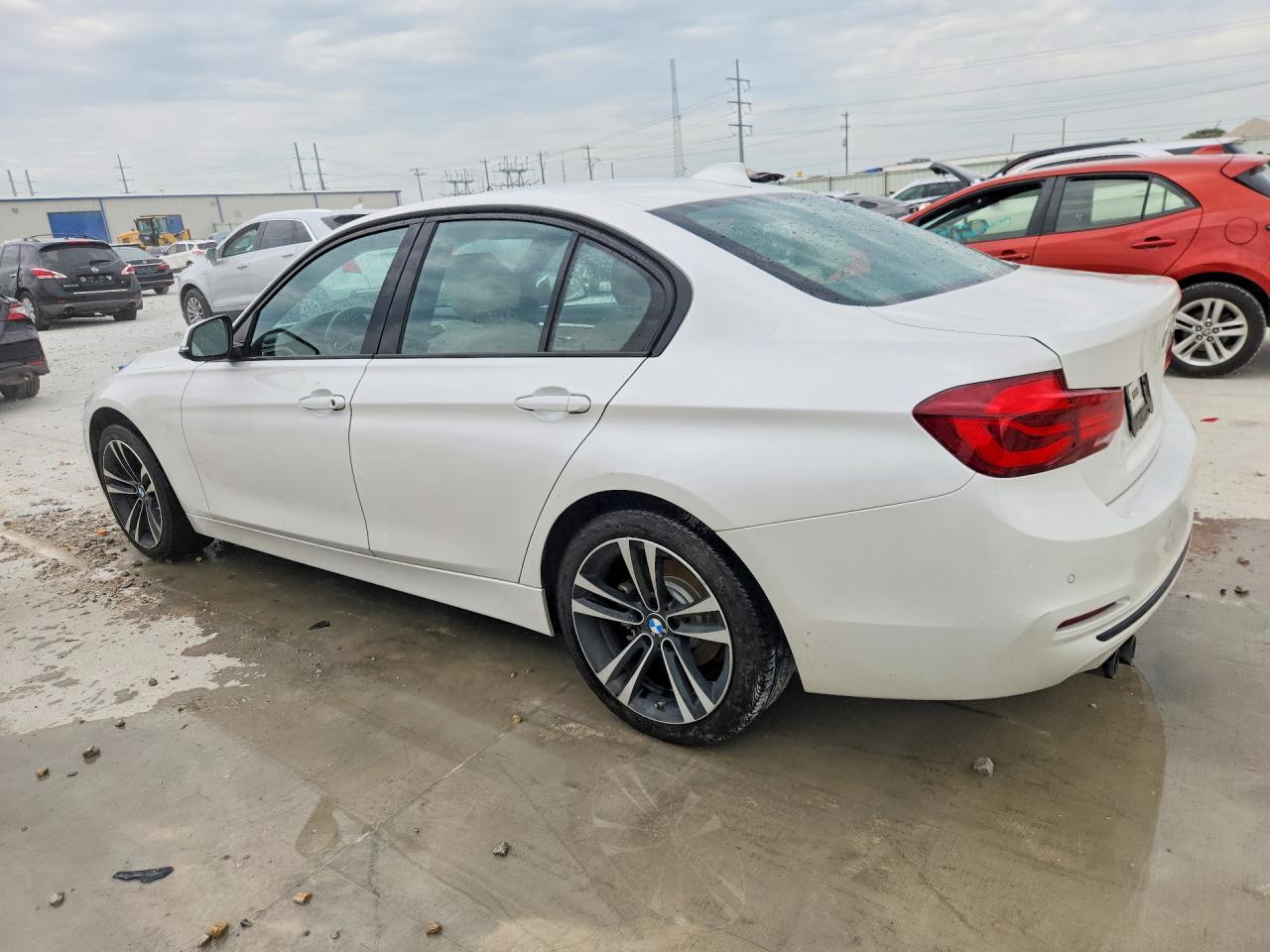 2018 BMW 330 I — снимка 2
