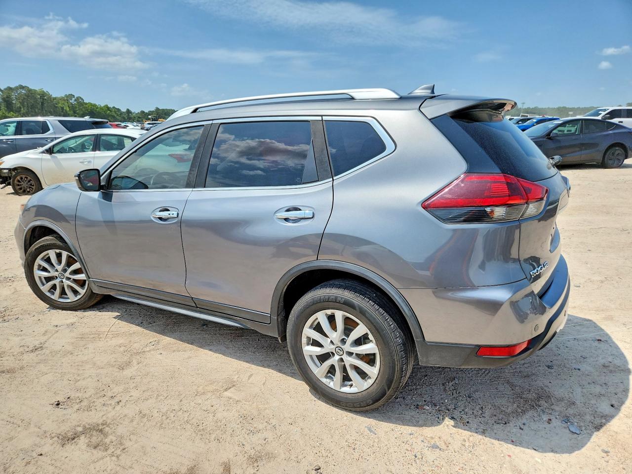 2020 NISSAN ROGUE SV — снимка 2