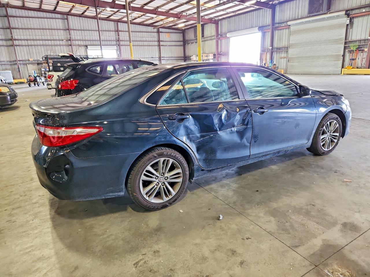 2017 TOYOTA CAMRY SE — снимка 3