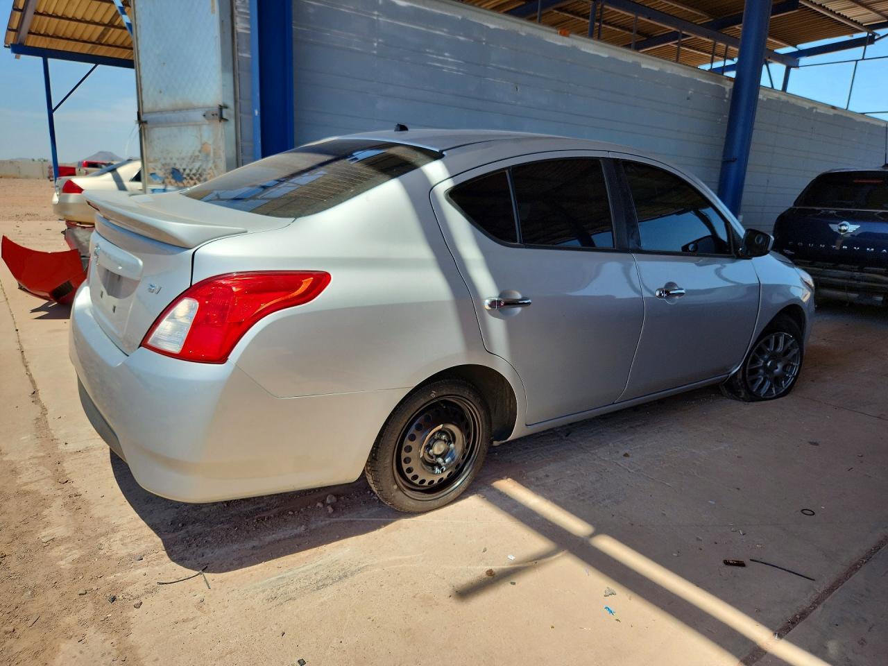2019 NISSAN VERSA SV — снимка 3