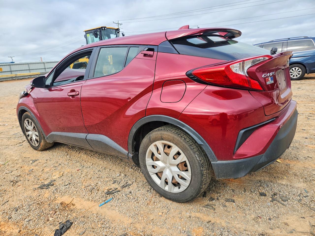 2019 TOYOTA C-HR LE — снимка 2