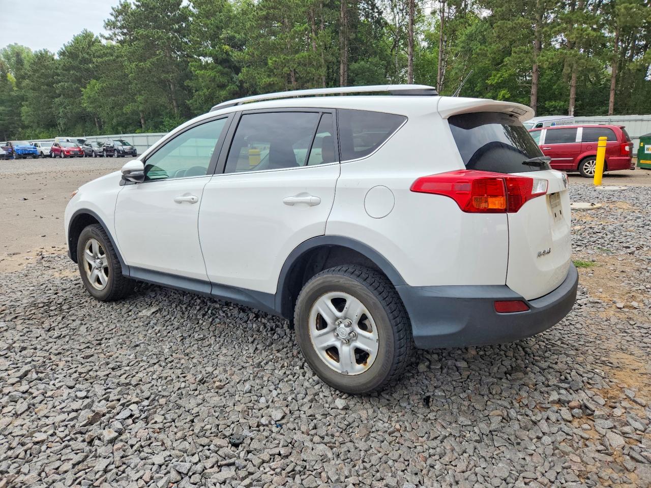2015 TOYOTA RAV4 XLE — снимка 2