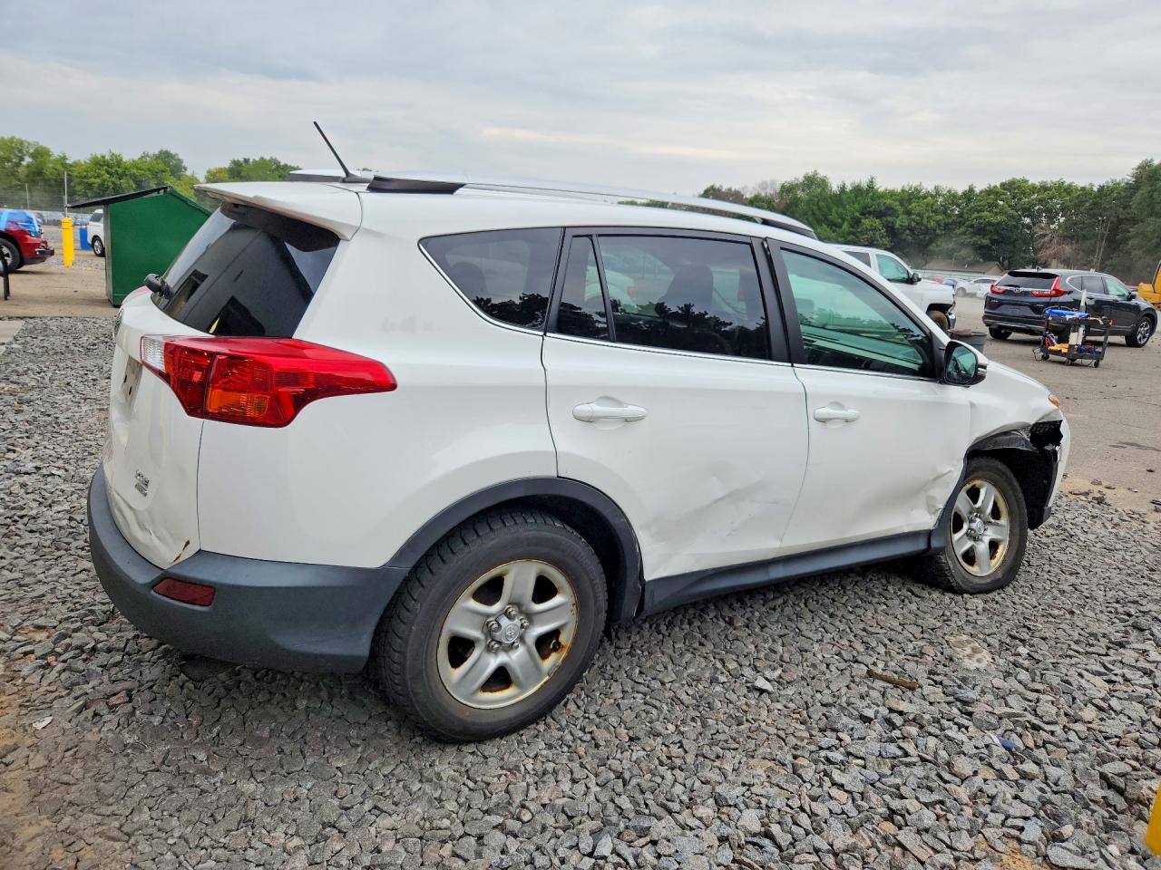 2015 TOYOTA RAV4 XLE — снимка 3