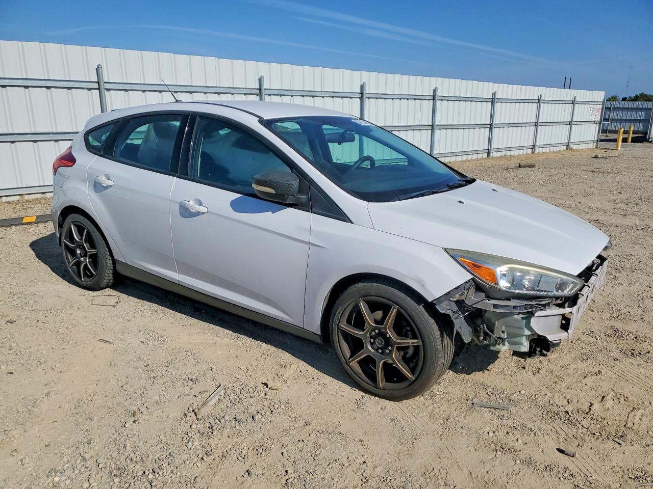 2017 FORD FOCUS SE — снимка 4