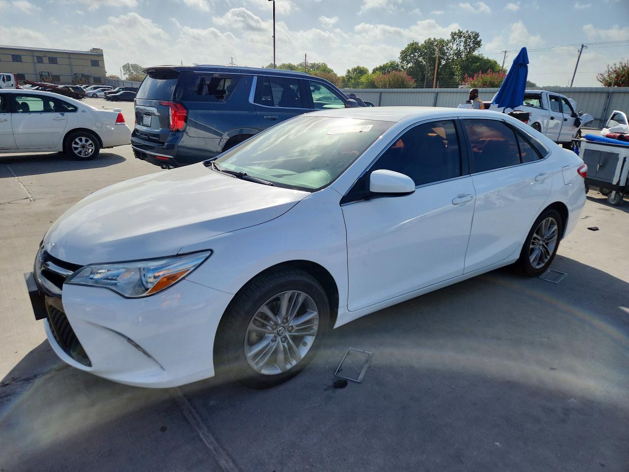 2017 TOYOTA CAMRY SE