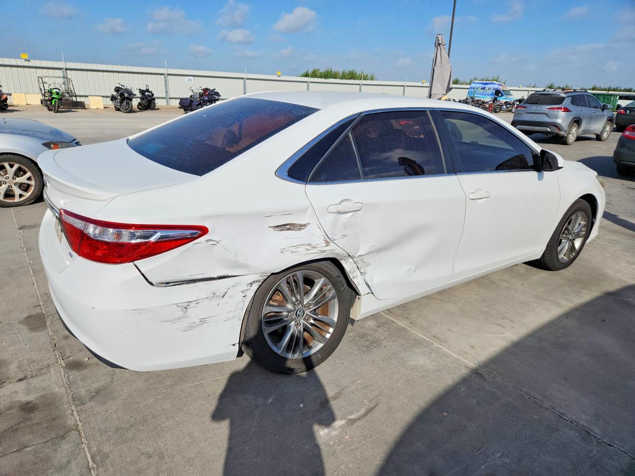 2017 TOYOTA CAMRY SE — снимка 3