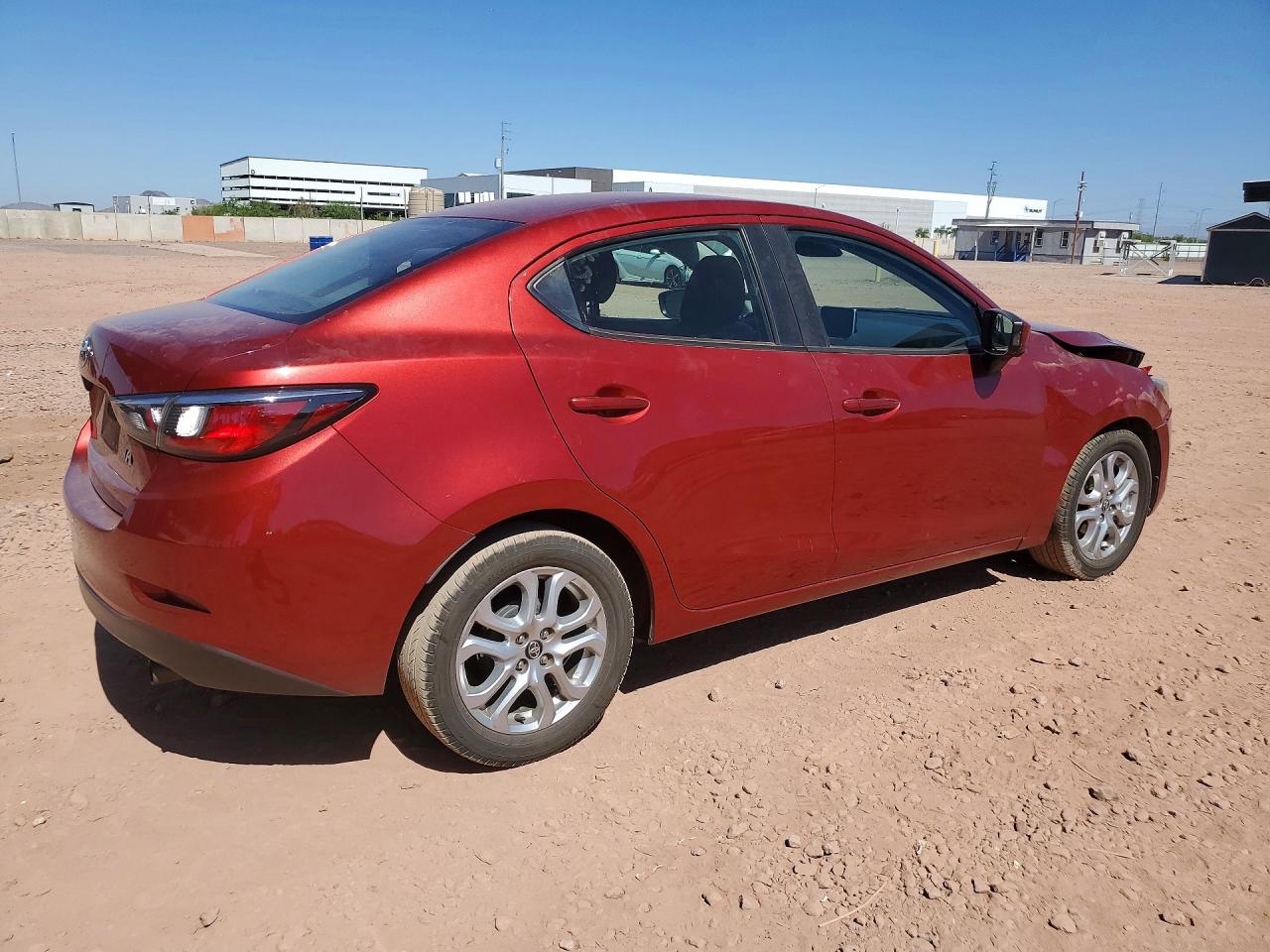 2017 TOYOTA YARIS IA BASE — снимка 3