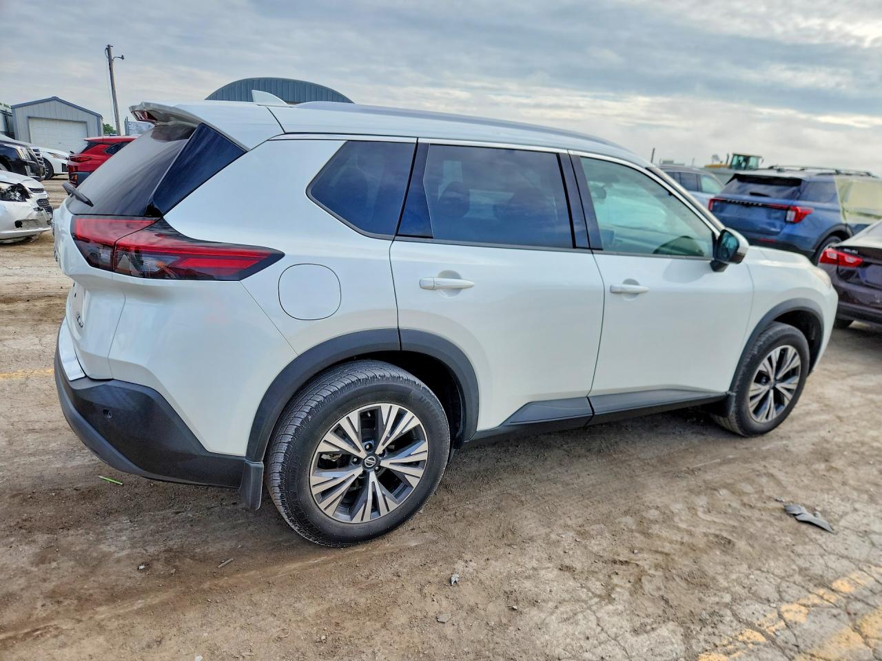 2021 NISSAN ROGUE SV — снимка 3
