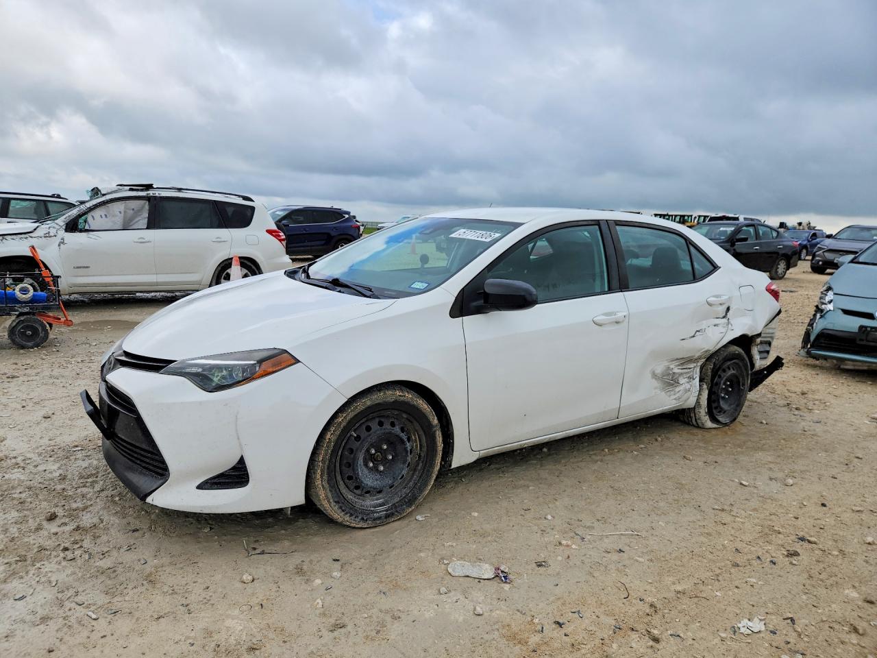 2019 TOYOTA COROLLA LE