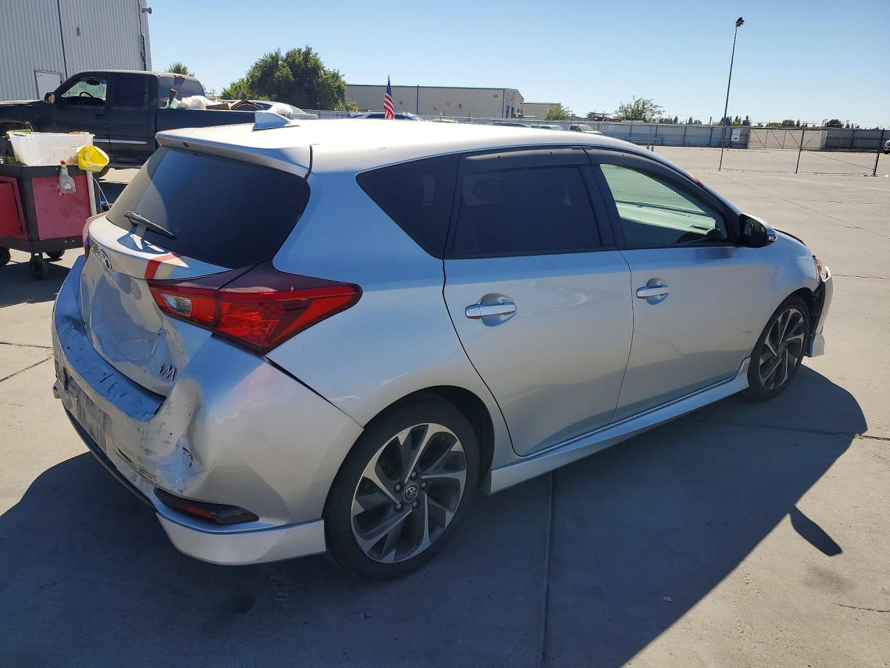 2017 TOYOTA COROLLA IM BASE — снимка 3