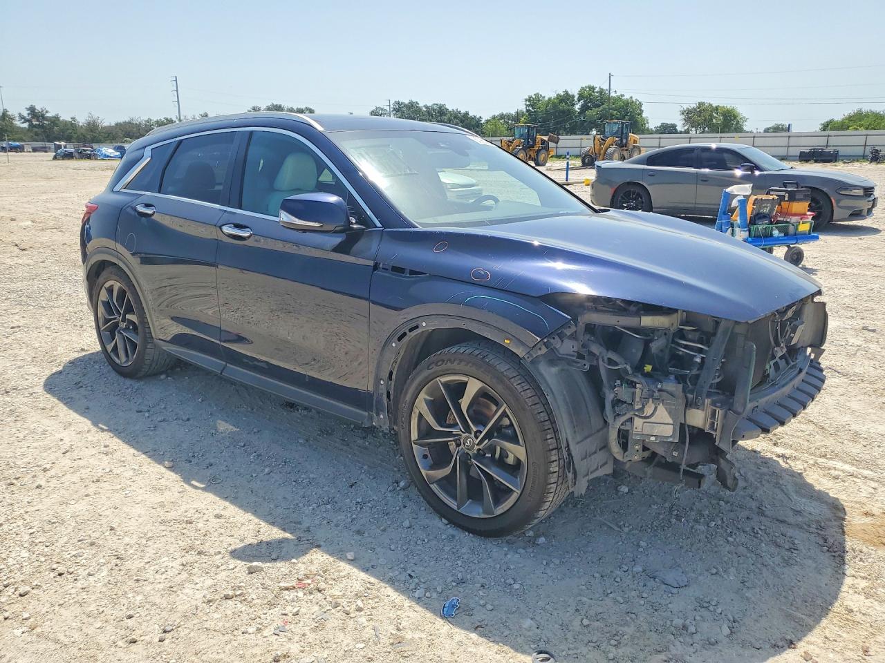 2019 INFINITI QX50 ESSENTIAL — снимка 4