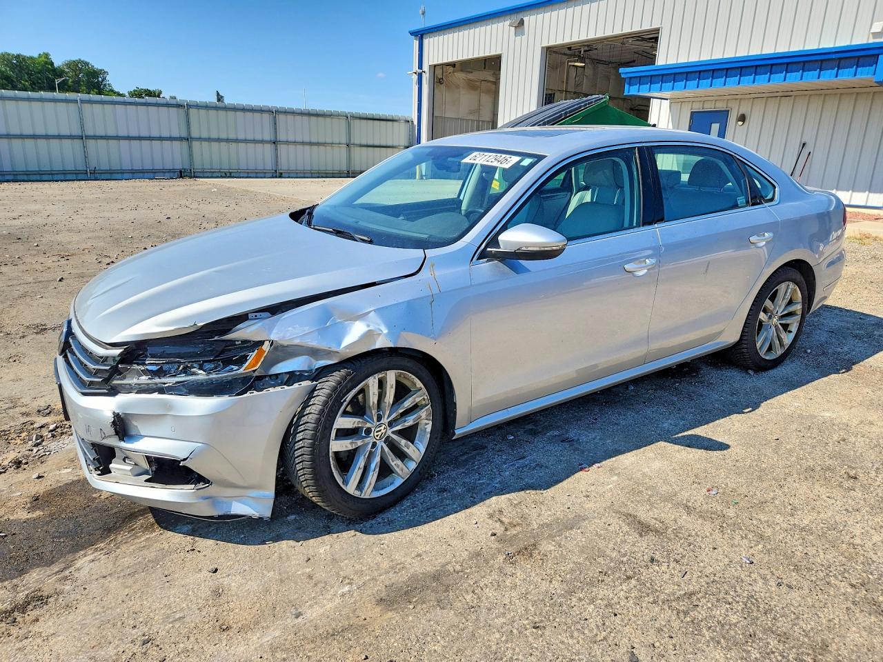 2018 VOLKSWAGEN PASSAT SE