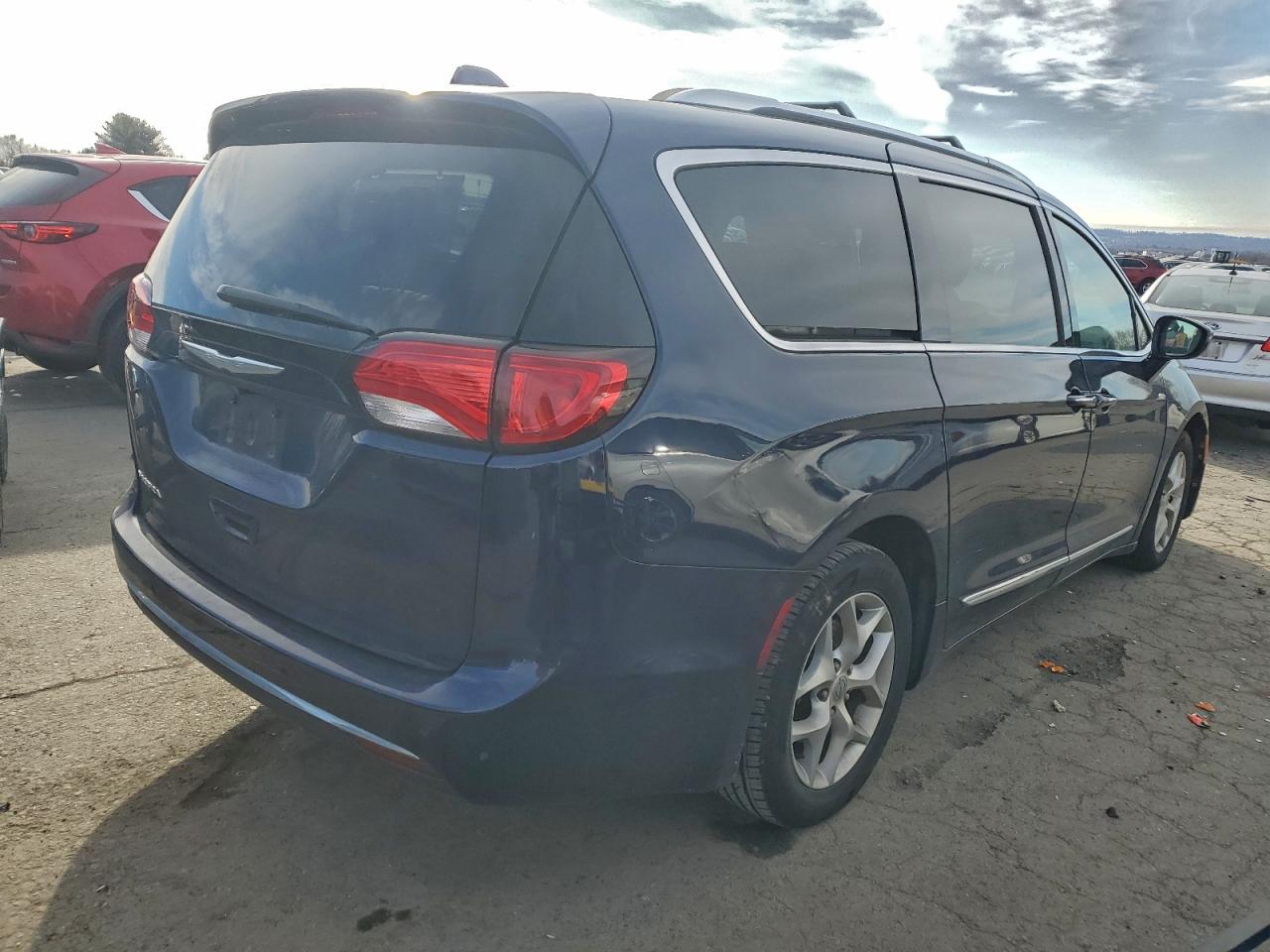 2017 CHRYSLER PACIFICA TOURING L PLUS — снимка 3
