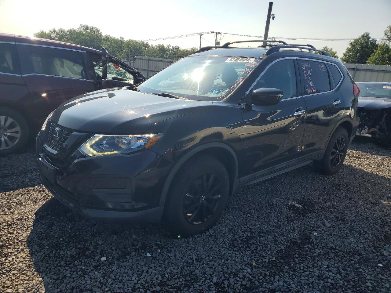 2018 NISSAN ROGUE SV