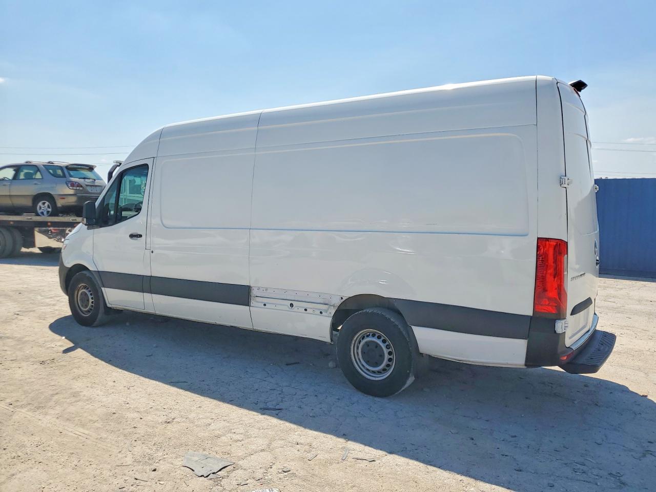 2021 MERCEDES-BENZ SPRINTER 2500 — снимка 2