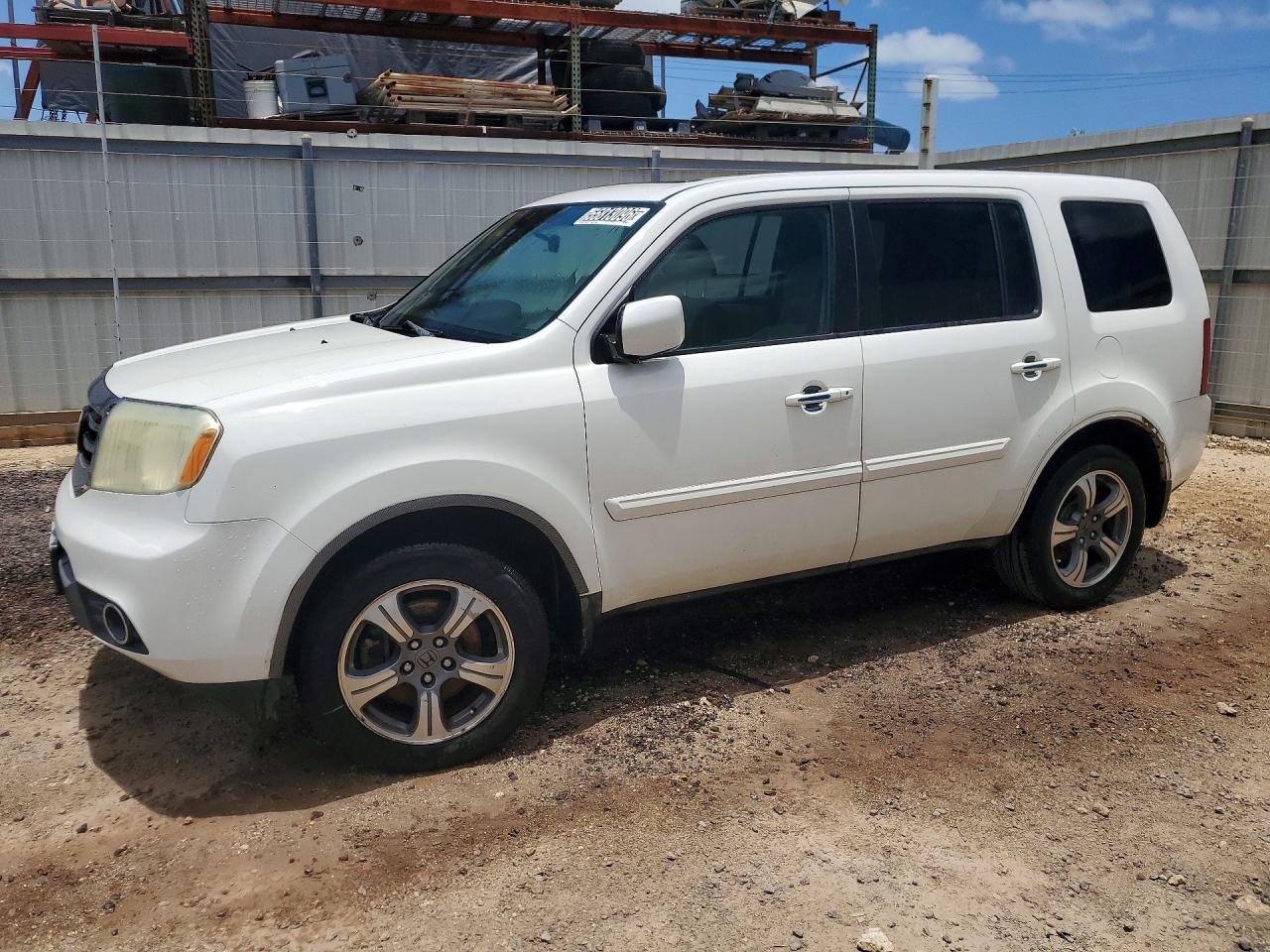 2015 HONDA PILOT SE
