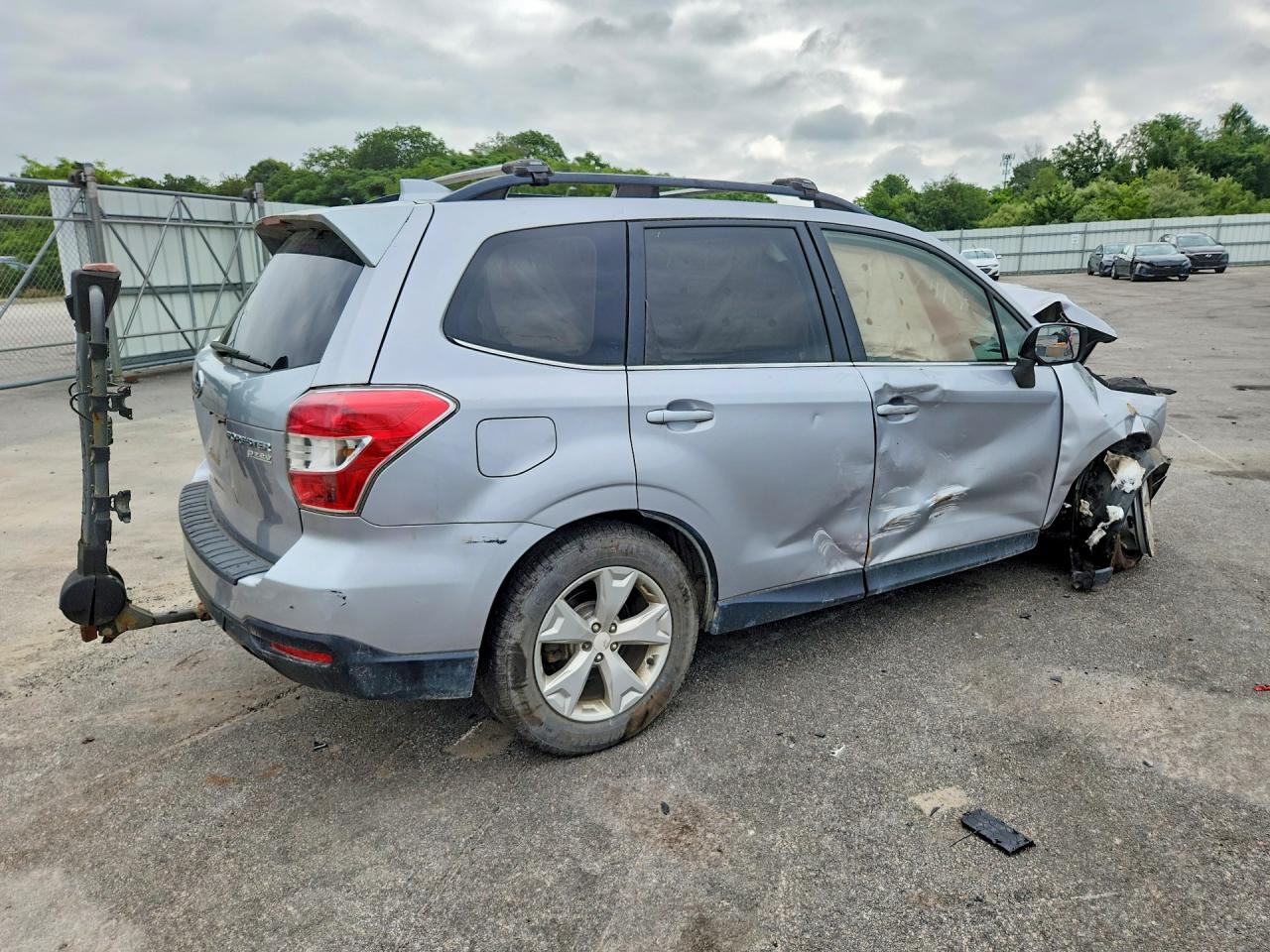 2016 SUBARU FORESTER 2.5I LIMITED — снимка 3