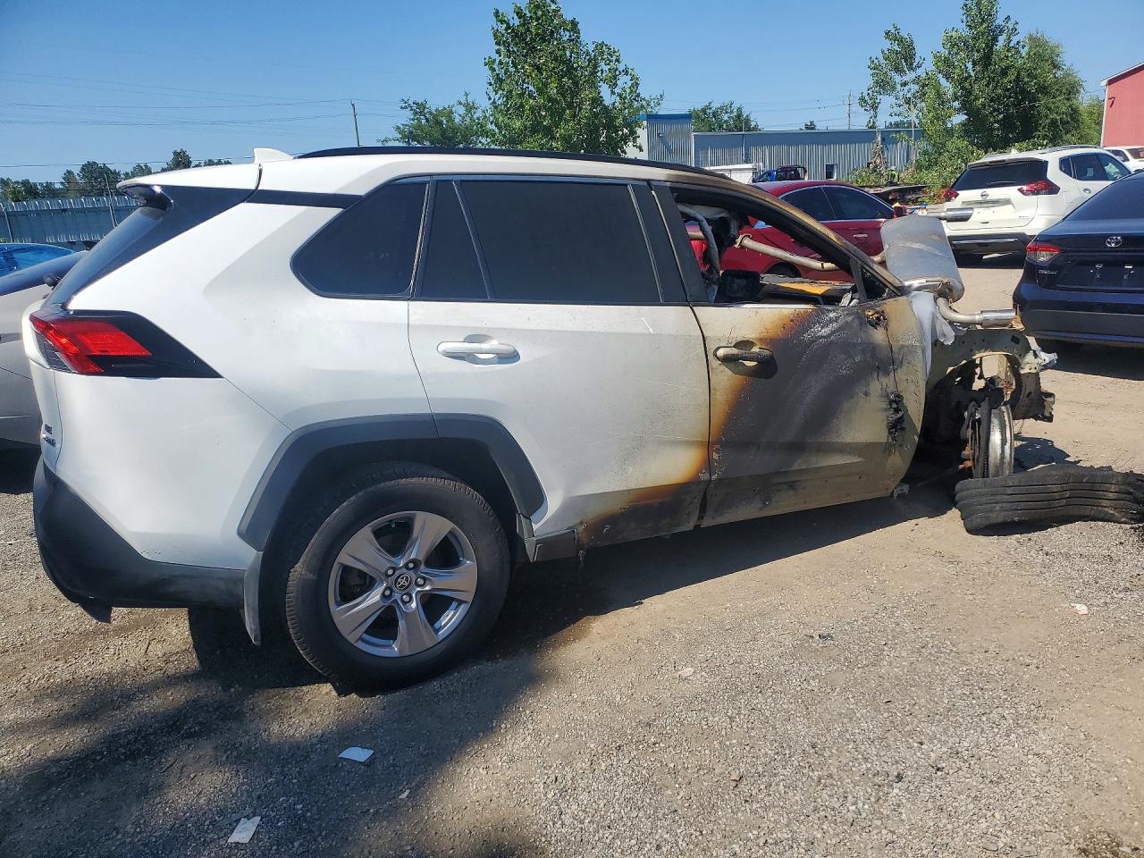 2022 TOYOTA RAV4 LE — снимка 3